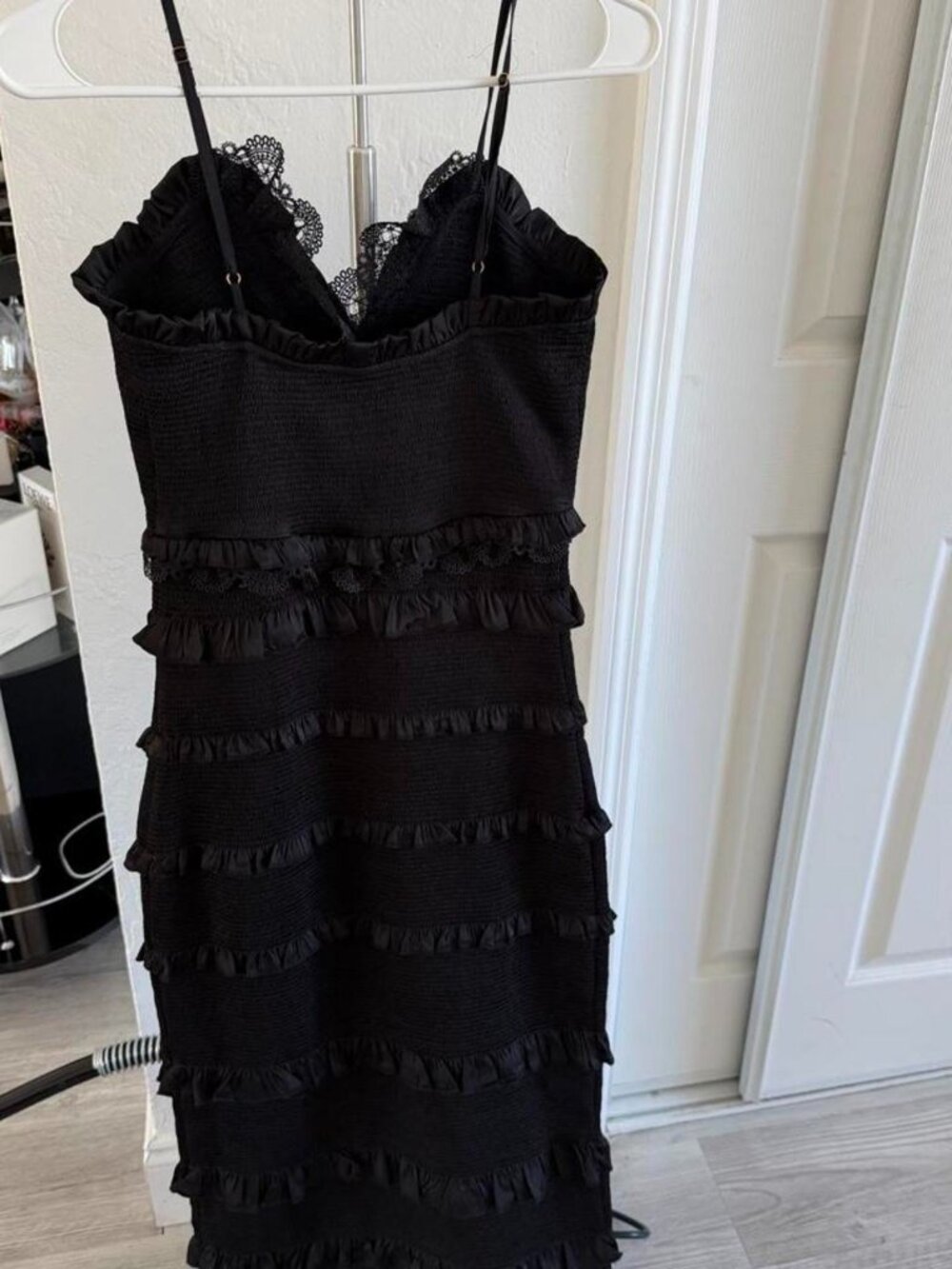 Chapan Studio Narcisse Black Lace Ruffle Smocked Midi Dress – Size 4 – NWT 🖤